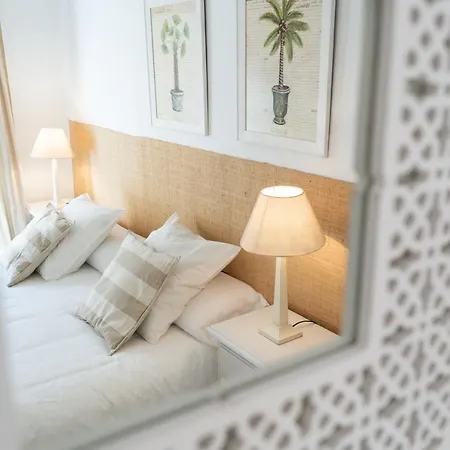 Apartment, Front Line Beach, In Arenas, Bahia De Marbella