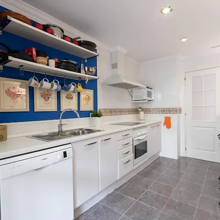 Apartment, Front Line Beach, In Arenas, Bahia De * Marbella