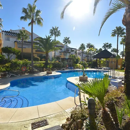 Apartment, Front Line Beach, In Arenas, Bahia De * Marbella