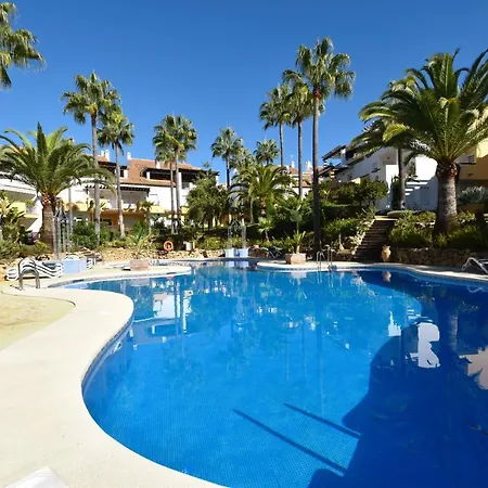 Apartment, Front Line Beach, In Arenas, Bahia De Marbella